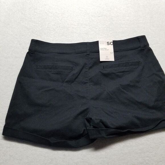SO brand (Kohl's) Juniors 17 Shorts Lo Rise Chino Midi Black Classic Basic NEW - Picture 8 of 9